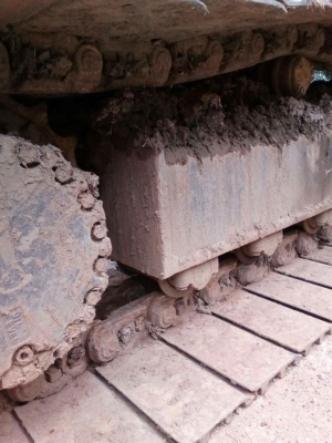 ขายรถขุดแบ็คโคPC200-6ไฟฟ้าเต๋ม เอกสารเล่มทะเบียน เช็คระบบพร้อมใช้งานบูมสวย