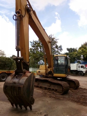 ขายรถขุดแบ็คโคPC200-6ไฟฟ้าเต๋ม เอกสารเล่มทะเบียน เช็คระบบพร้อมใช้งานบูมสวย