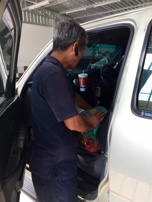 ขายวิทยุ ALPINE IVA-W202E DVD จอขนาด 6.5" สภาพสวย