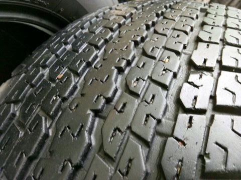 255/65/17 ปี13 Bridgertone