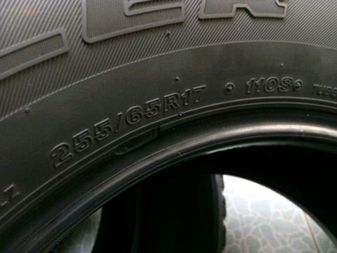 255/65/17 ปี13 Bridgertone