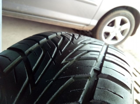 เศษยาง aurora ขอบ 17 205 45 ปี16 เศษยาง aurora ขอบ 17 205 45 ปี16