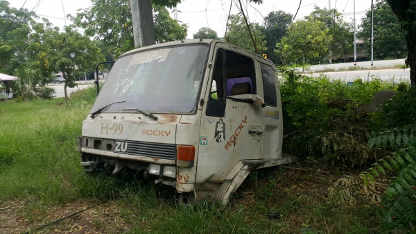 ขายหัวเก๋งร๊อกกี้แบบเหมาๆ2หัว42000บติดต่อ0622683801