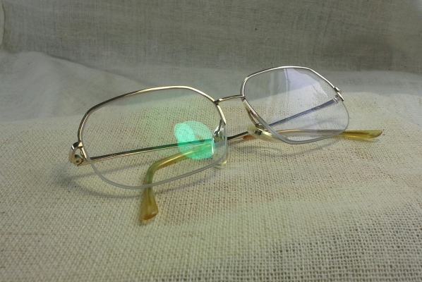 แว่นสายตายาวโกลด์ฟิลด์ ยุค &#039;60s แฮนด์เมดฝรั่งเศสในตำนาน ค่าสายตา +200 Vintage ESSEL handmade in