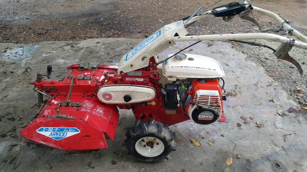 รถพรวนดิน ยกร่องสาดดิน 6 แรงพร่อมใช้งาน สอบถามได้ต่อรองได้ขายได้ขาย รหัสสินค้า  C2  - 14