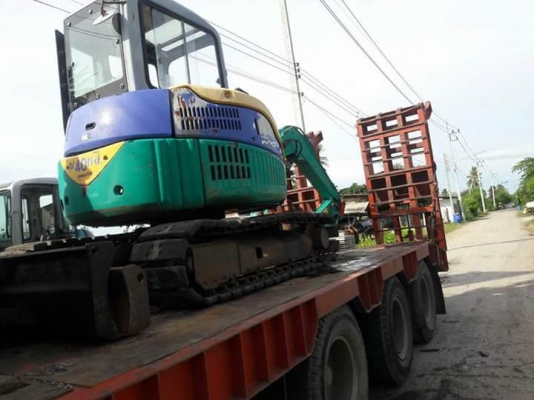 มาใหม่จ้า  KOMATSU PC40MR-1  เก่าญี่ปุ่นแท้  สภาพสวย  เดิมๆๆ  3,XXX  ชั่วโมง  มีลายแย๊ก  พร้อมใช้  โทร  089-3818694  ดวงนภา