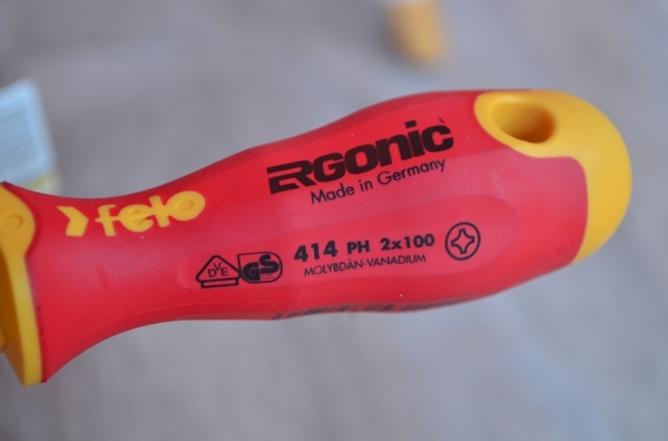 ชุดไขควง FELO VDE. ชุดไขควง FELO VDE.