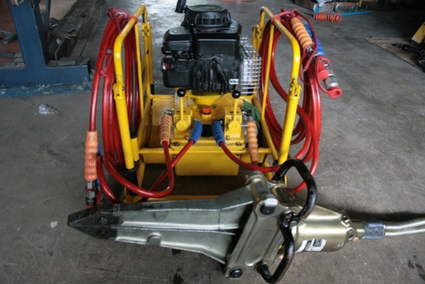 รับซ่อมแม่แรงไฮดรอลิค ปั้มไฮดรอลิค แม่แรงกระปุก ตะเข้ยกรถ รับซ่อมแม่แรงไฮดรอลิค ปั้มไฮดรอลิค แม่แรงกระปุก ตะเข้ยกรถ