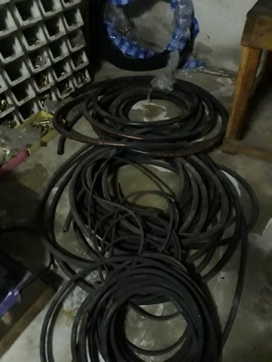 ขายเครื่องอัดสายไฮดรอลิคและ(อะไหล่แบคโฮร์ รถดั๊ม) ขายเครื่องอัดสายไฮดรอลิคและ(อะไหล่แบคโฮร์ รถดั๊ม)