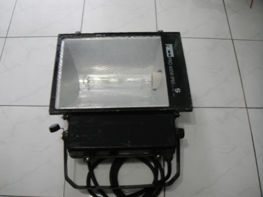 ขาย สปอร์ตไลท์ มือสอง ขาย สปอร์ตไลท์ มือสอง