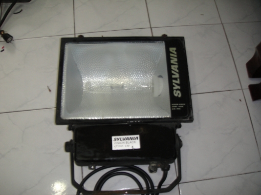 ขาย สปอร์ตไลท์ มือสอง ขาย สปอร์ตไลท์ มือสอง