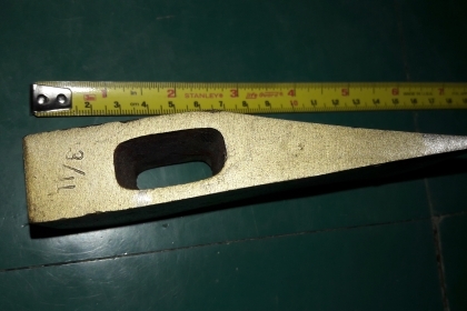 ขายขวานถาก ขวานโบราณ สีทองสวยงามใหม่เก่าเก็บ