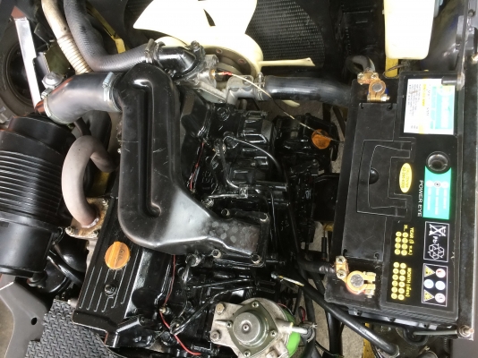 ขายรถโฟร์คลิฟท์3ตัน ดีเซล เสาสูง 6 เมตร