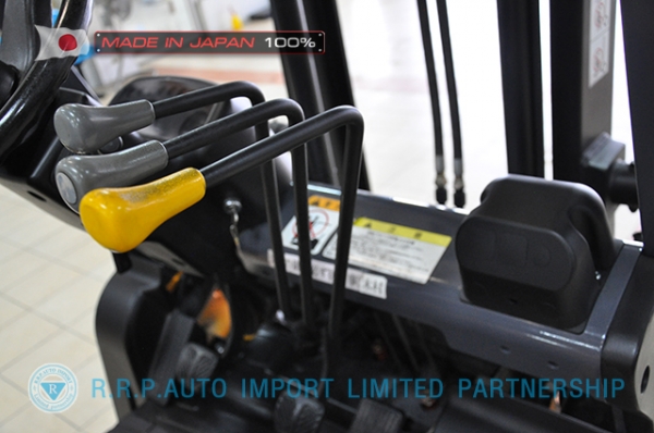 ขายรถโฟล์คลิฟท์มือสอง TCM รุ่น FD15T12-4IH00107 นำเข้าจากประเทศญี่ปุ่น 100\% ไม่เคยใช้งานในไทย