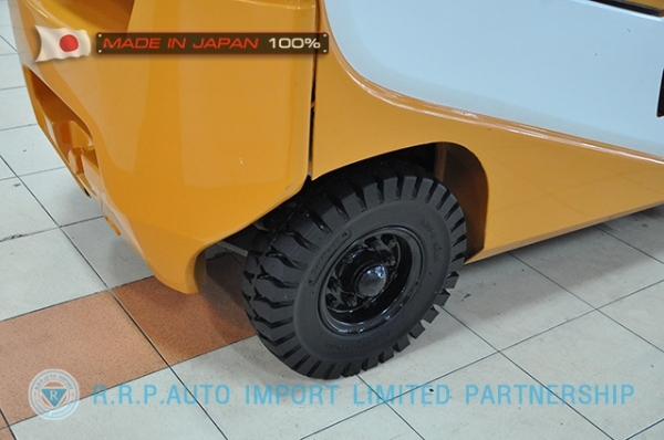 ขายรถโฟล์คลิฟท์มือสอง TCM รุ่น FD15T12-4IH00107 นำเข้าจากประเทศญี่ปุ่น 100\% ไม่เคยใช้งานในไทย