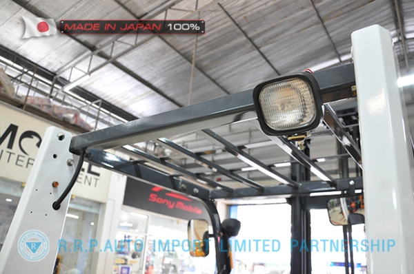 ขายรถโฟล์คลิฟท์มือสอง TCM รุ่น FD15T12-4IH00107 นำเข้าจากประเทศญี่ปุ่น 100\% ไม่เคยใช้งานในไทย