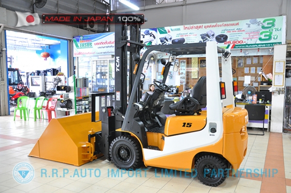ขายรถโฟล์คลิฟท์มือสอง TCM รุ่น FD15T12-4IH00107 นำเข้าจากประเทศญี่ปุ่น 100\% ไม่เคยใช้งานในไทย