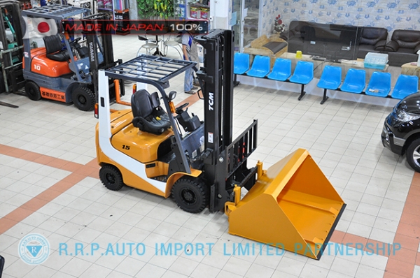ขายรถโฟล์คลิฟท์มือสอง TCM รุ่น FD15T12-4IH00107 นำเข้าจากประเทศญี่ปุ่น 100\% ไม่เคยใช้งานในไทย