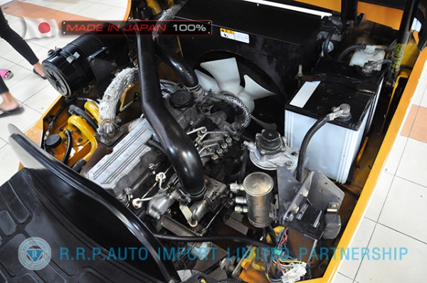 ขายรถโฟล์คลิฟท์มือสอง TCM รุ่น FD15T12-4IH00107 นำเข้าจากประเทศญี่ปุ่น 100\% ไม่เคยใช้งานในไทย