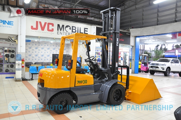 ขายรถโฟล์คลิฟท์มือสอง TCM รุ่น FHD30Z5-34G10755 นำเข้าจากประเทศญี่ปุ่น 100\% ไม่เคยใช้งานในไทย