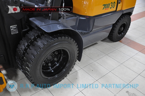 ขายรถโฟล์คลิฟท์มือสอง TCM รุ่น FHD30Z5-34G10755 นำเข้าจากประเทศญี่ปุ่น 100\% ไม่เคยใช้งานในไทย