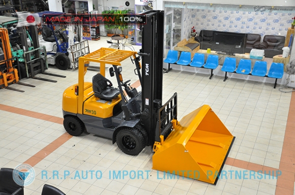 ขายรถโฟล์คลิฟท์มือสอง TCM รุ่น FHD30Z5-34G10755 นำเข้าจากประเทศญี่ปุ่น 100\% ไม่เคยใช้งานในไทย