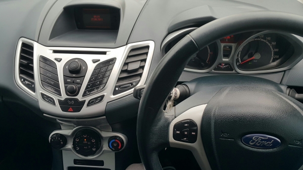 ????รถ Ford Fiesta 1.6S ปี 2011แท้ ออร์โต้ ????