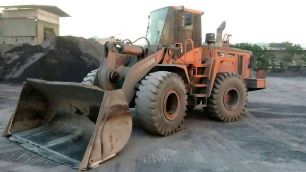 DOOSAN MEGA 300V