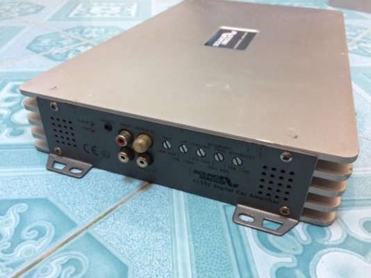 แอมป์คลาสดี ซาวมากัส X1502 มือสองสภาพดี ใช้งานปกติ ฝาหลังครบ เบสกระแทกจุกอก ขับ10&quot;-12&quot;หล่อว้อยไม่เกิน3&quot;ได้ ขาย 1950 บาท สนใจ0892425454 อยู่สระบุรี