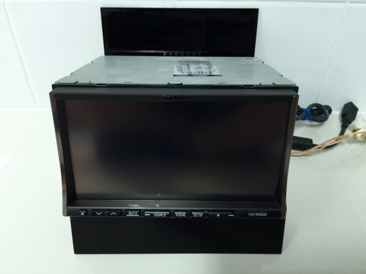ขายจอ 2 ดิน ALPINE รุ่น IVA-W520E DVD หน้าจอขนาด 7"