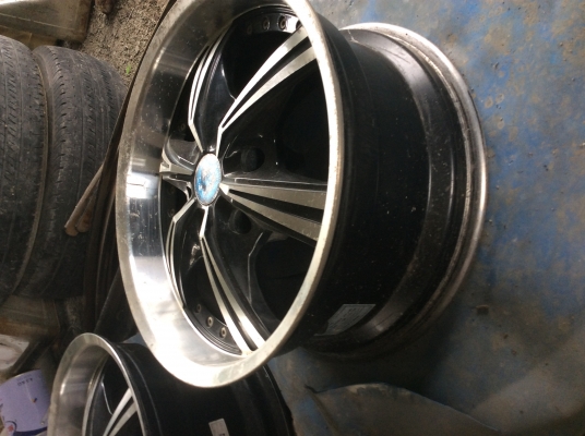 ขาย ล้อแม็ก ขอบ17 1คู่ สภาพสวยมาก