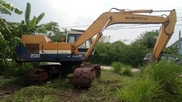 ขาย 295,000บาท KOMATSU PC. 200-2 เครื่องดี ปั้มดี เอกสารชื้อขาย รถอยู่ จ.ปทุมธานี โทร&ไอดีไลน์ 0610710295 ขาย 295,000บาท KOMATSU PC. 200-2 เครื่องดี ปั้มดี เอกสารชื้อขาย รถอยู่ จ.ปทุมธานี โทร&ไอดีไลน์ 0610710295