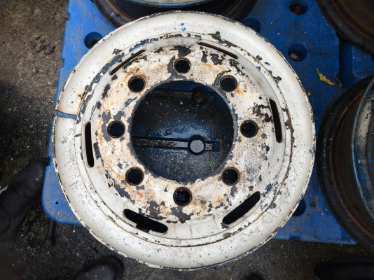 ขายกะทะล้อโทฟี่ 8 รู พันร้อยขอบ 20 มีคิ้วอย่างดี มีทั้งหมด 7 ลูก จากญี่ปุ่น