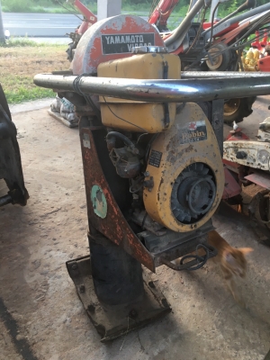 เครืองทุบดิน