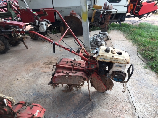 รถพรวนดิน