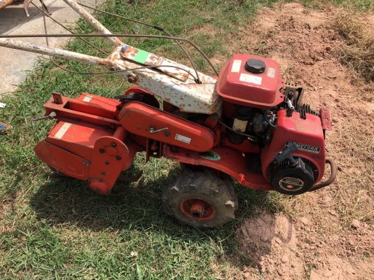 รถพรวนดิน