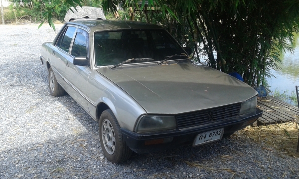 ขายครับรถเก๋งเปอร์โย505