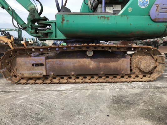 Komatsu PC30-7 นำเข้าจากญี่ปุ่น แทร็คเหล็ก ปั้มนิ้ว คอนโทรลน้ำมัน