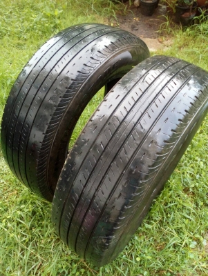 205/70R15 BRIDGESTONE DURAVIS R611 มี 2 เส้น เส้นละ 350 บาทโทร.081-427-3941 ตจว.ส่งได้ครับ 205/70R15 BRIDGESTONE DURAVIS R611 มี 2 เส้น เส้นละ 350 บาทโทร.081-427-3941 ตจว.ส่งได้ครับ