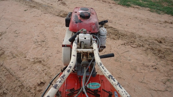 ถูกสุดๆรถพรวนดิน ยกร่อง ล้อเดียว พร้อมใช้งาน
