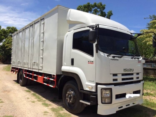 ขาย!! 6ล้อ FTR 240แรง ปี56 ตู้10บาน ราคา 1,460,000