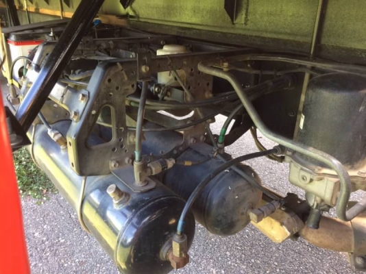 ขาย!! 6ล้อ FTR 240แรง ปี56 ตู้10บาน ราคา 1,460,000 ขาย!! 6ล้อ FTR 240แรง ปี56 ตู้10บาน ราคา 1,460,000