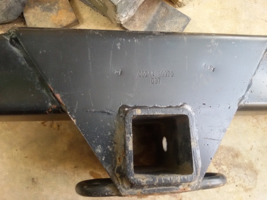 ขายเหล็กลากเรือติดรถโตโยต้า พราโด้95(ไม่มีหัวบอล)