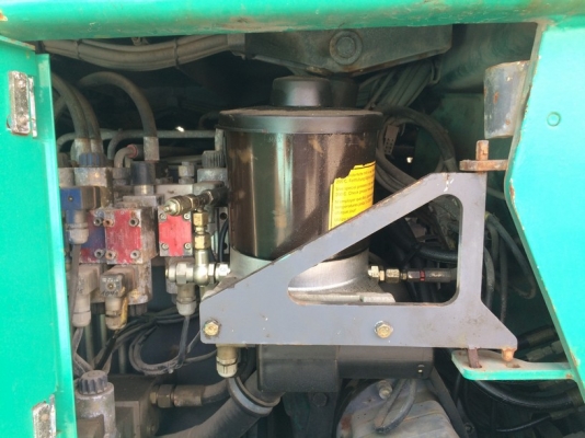 Vogele Super 2100 ปูได้ 9 เมตร + ชุดเซนเซอร์ ปี 2003 นำเข้าจากญี่ปุ่น ไม่เคยใช้งานในไทย