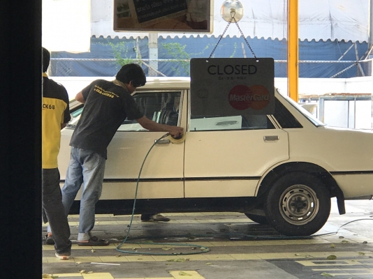 FORD   CORTINA