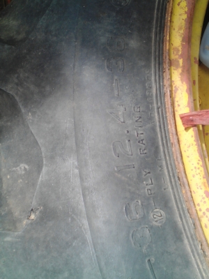 ยางพร้อมกะทะ 12.4ขอบ36