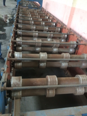 ขายรายทำเมทัลชีตขนาด1.5x6เมตรกับ1.5x12เมตรมี2รายต้องทำไฟครับผม