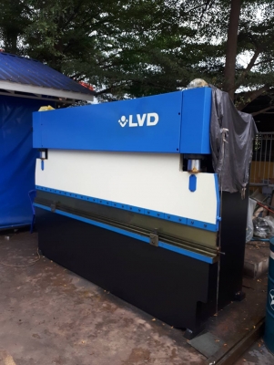 ขายเครื่องพับ10ฟุตยาว3เมตรพับได้4.5มิลราคาถูกครับ