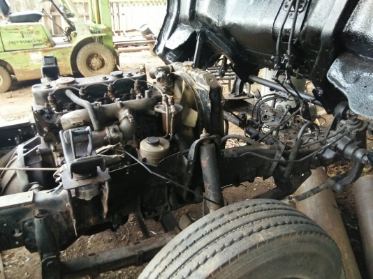 ขาย6ล้ออีซูซุ NPR 115แรง หัวคัซซี เกียร์สั้น