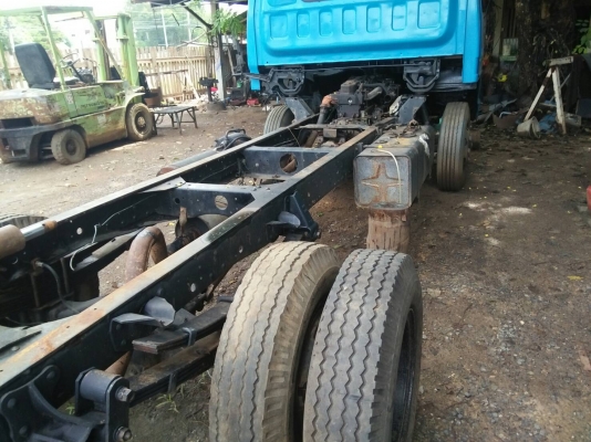 ขาย6ล้ออีซูซุ NPR 115แรง หัวคัซซี เกียร์สั้น